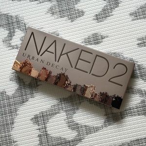 NIB Urban Decay Naked2 Eyeshadow Palette